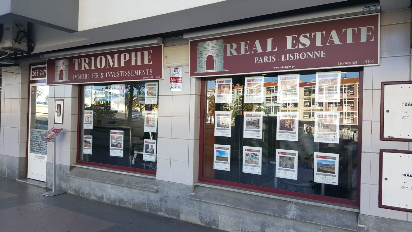 Setubal Agency Exterior