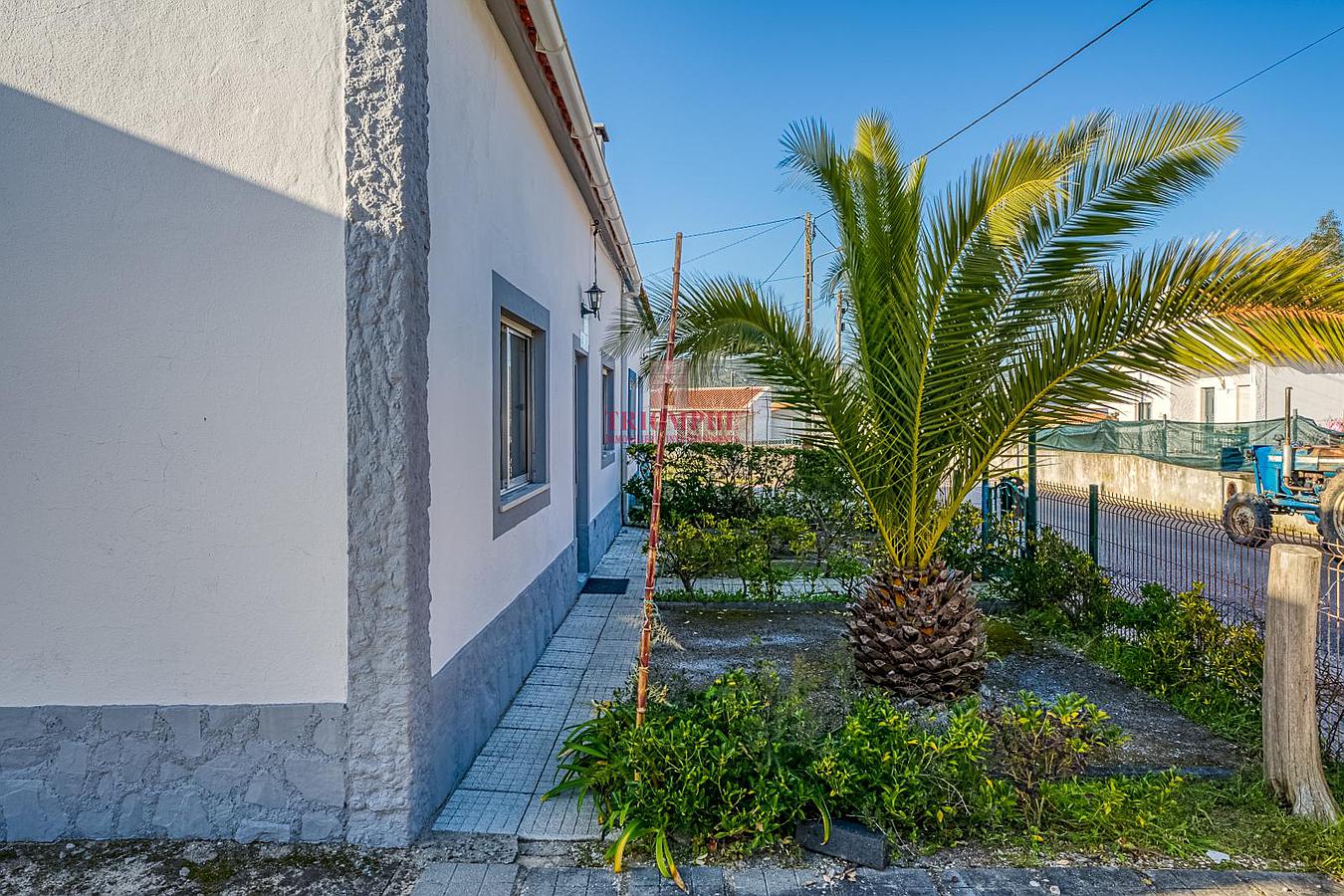 tlogo_Jardim Frente lado321