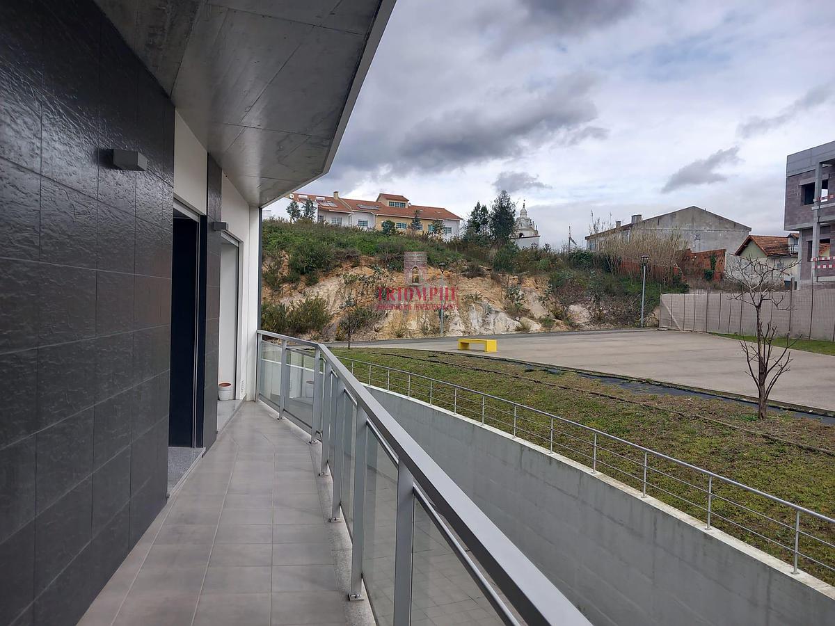 N-Apartamento T3 Pousos, Leiria varanda traseira6753