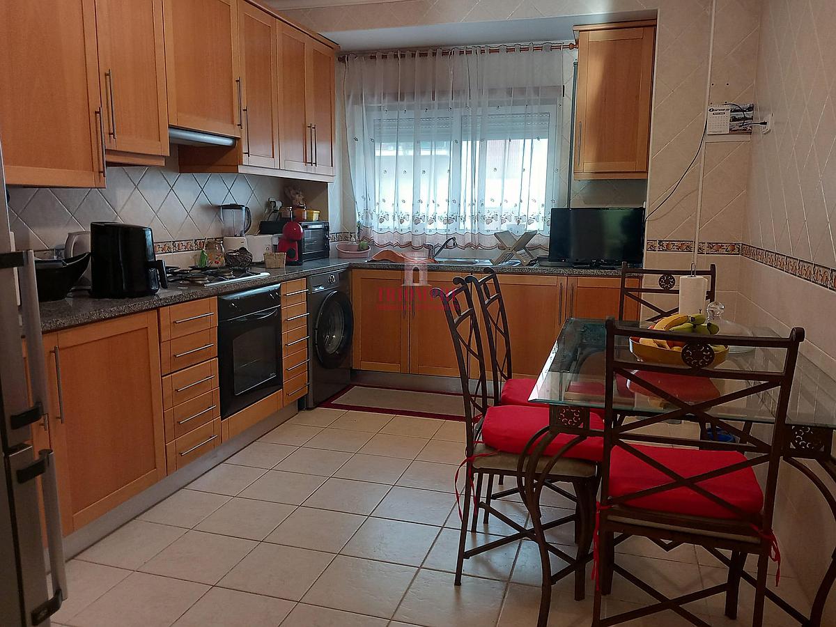 E-Apartamento T3 situado numa zona calma de Saõ Romão, Leiria-cozinha5131