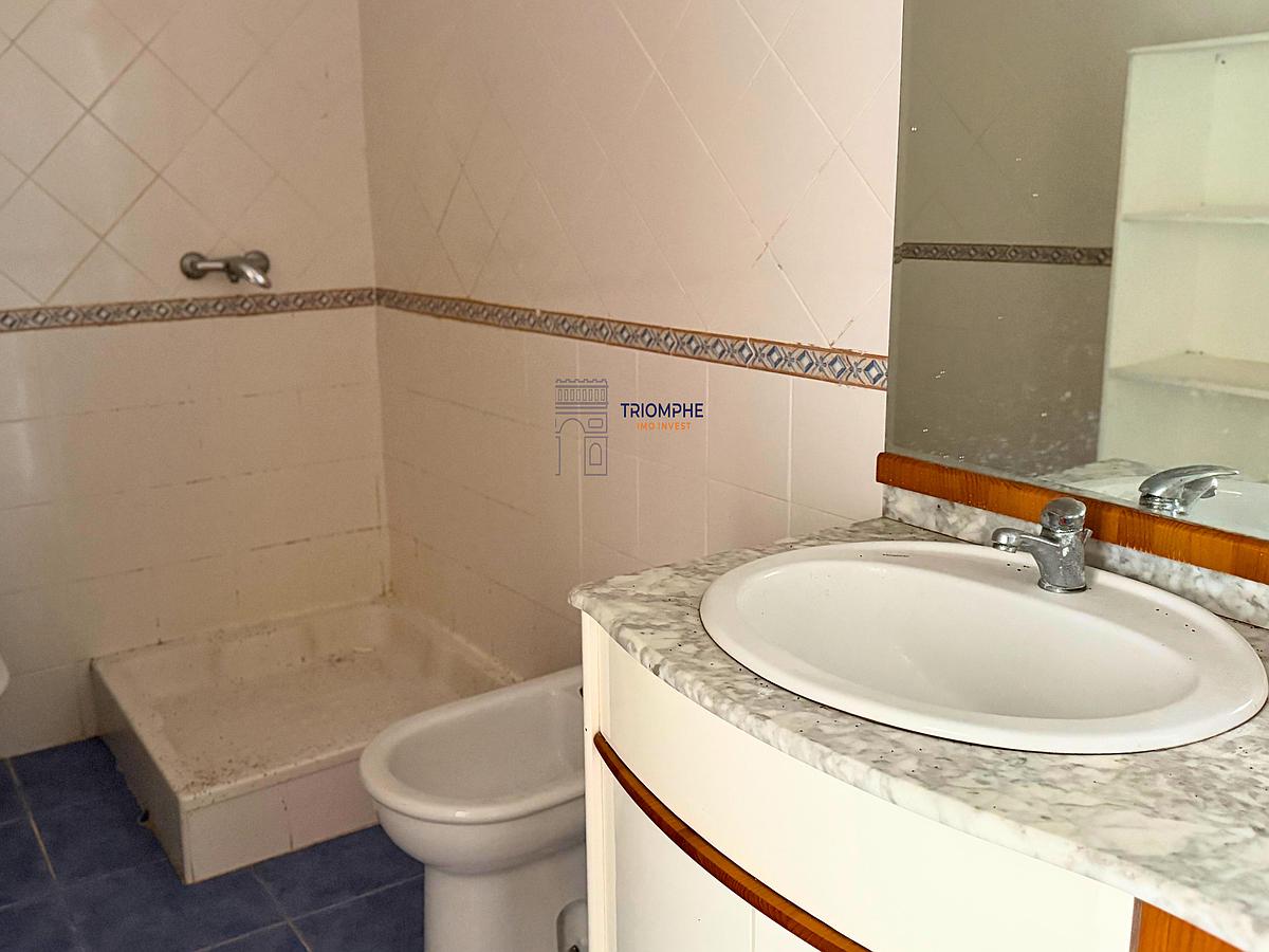 tlogo_P - salle d'eau chambre 12617