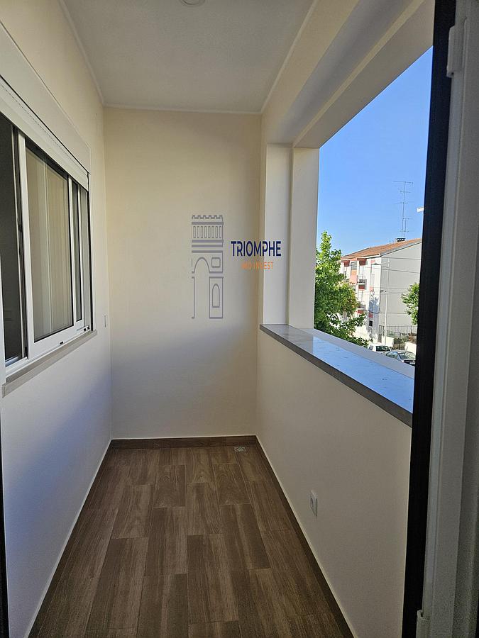 R9907