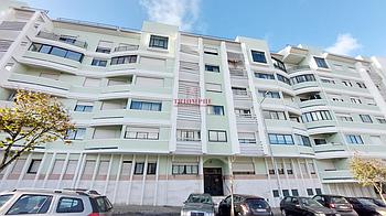 Apartamento T1 c/ parqueamento - Mem Martins, Sintra