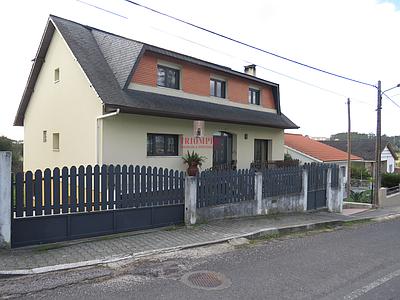 Maison à 6 chambres à 3 minutes de Leiria