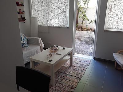 1 bedroom apartment furnished and equipped" Lisbon "