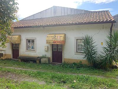 Espace commercial, Ribeira de Alge, Aguda, Figueiró dos Vinhos