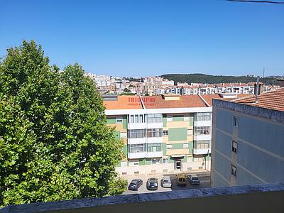 3 bedroom flat Rio de Mouro, Sintra