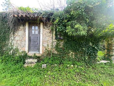 Traditional Rustic House in the Mountains - An Exclusive Refuge in the Mountains