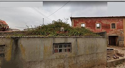 3 bedroom house to be restored on a plot with 1,080m2, A dos Francos, Caldas da Rainha