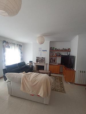 Three-bedroom apartment in Caldas da Rainha
