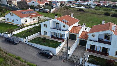 T4 House Close to the Sea