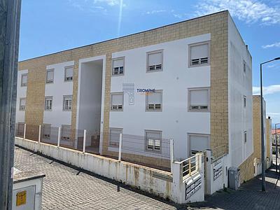 Appartement T3 dans un Quartier Calme de Nazaré