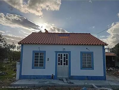 T3 Home in S. Pedro Neighborhood, Tomar