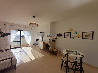 T2 Apartment with Sea View in Pedrogão