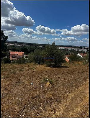 Terrain urbain à construire - Cardal